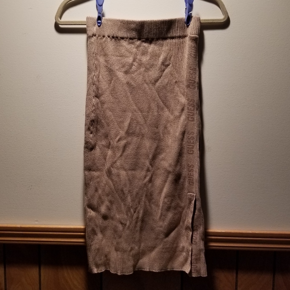 👙Guess Los Angeles ribbed Melanie bodycon maxi skirt